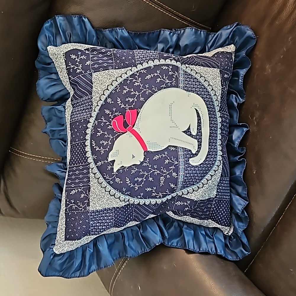 Vintage White cat with red bow throw pillow
